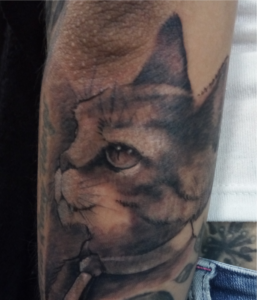 lars tattoo gato
